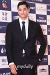 [MD포토] 전 배구선수 김요한 '빛나는 보조개'