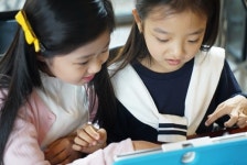 원어민 앞에서도 기죽지 않는 자녀, 스마트학습 초등영어인강으로 자신감 UP