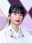 [MD포토] 우주소녀 설아 강렬한 레드립