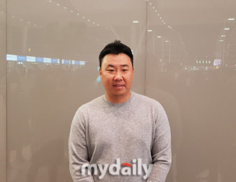 코치 연수 떠나는 이범호 