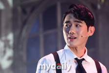 [MD포토] 유승현 연기하는 데미안