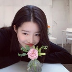 '승리 여자친구설' 모델 유혜원 근황 공개, 인형 뺨치는 미모