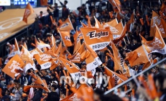 한화, 27일 이후부터 홈 경기 관중 입장 허용