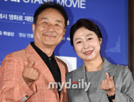 늙은 부부이야기 김명곤·차유경 스테이지 무비, 기존 연극과 차이점은… [MD동영상]