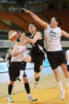 청주 리포트: 핸드체킹 강화 적응 중, WKBL 격투기 농구 사라졌다