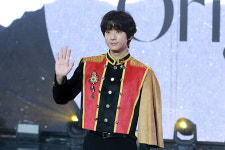 [MD포토] B1A4 공찬 떨리는 컴백인사