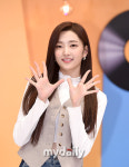 [MD포토] 위클리 소은 반짝 빛나는 인사