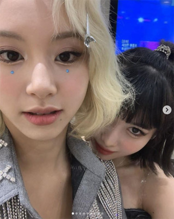 트와이스 채영 '침화사와 열애설 속 1위,  원스들 덕분에 감사해요'
