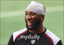 [MD포토] 로하스, 박장 대소