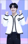 [MD포토] 엔하이픈 정원, 데뷔 무대 파이팅!