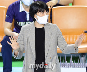 이도희신경정신과의원 | [MD포토] 이도희 '침착하게'