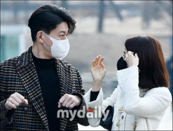 [MD포토] 박하선-류수영, 부부의 행복한 눈맞춤'