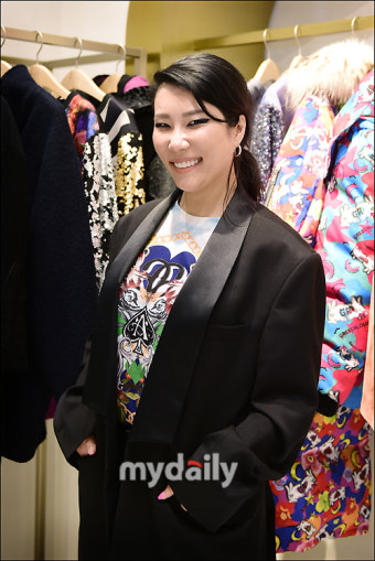 “HAN컬렉션 매출 1위, 글로벌 브랜드로 성장해야죠” 박윤희 그리디어스 디자이너[MD인터뷰]