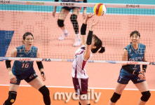 [MD포토] 하효림 염혜선 세터의 공백을 메워라