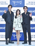 [MD포토] 김소현-지수-이지훈 달이 뜨는 강으로 만나요