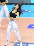 [MD포토] 치어리더 이주아 우아하게 휘날리는 헤어