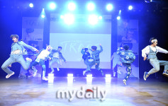 [MD포토] BAE173 날아올라