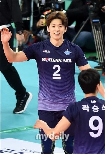 'FA' 한선수, 대한항공 잔류…국내 최고 7억 5000만원 계약 [오피셜]