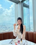 저기 어디길래?…아이즈원 장원영, 럭셔리뷰서 브런치 일상이 여신