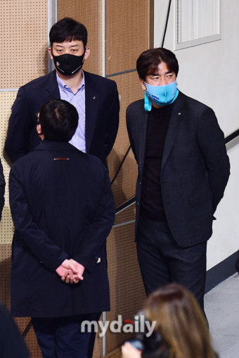 [MD포토] 차상현,이영택 감독 '뒤숭숭한 배구계 분위기에 어두운 표정'
