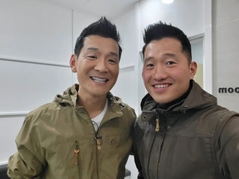 도플갱어 만난 '개통령' 강형욱, 반려견도 헷갈리겠네