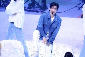 데이식스 원필 