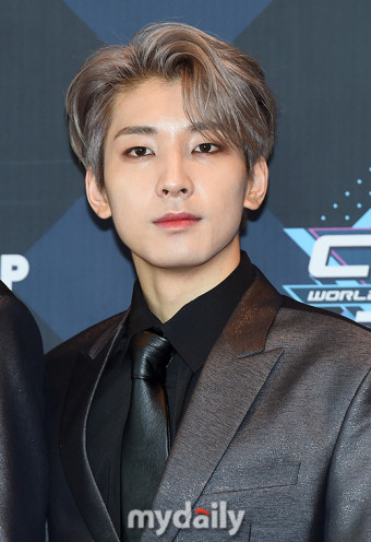 세븐틴 원우, 오늘(6일) 모친상 