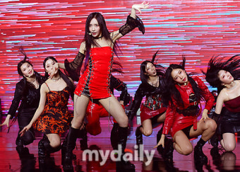 [MD포토] 퍼플키스 '독보적인 마녀 콘셉트'