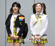 빌리 수아·츠키, 남다른 스웩이 넘치는 '갸루피스' [MD동영상]
