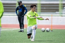 K1에서 232경기 뛴 前 인천 이윤표, K5에서 더 바쁘게 살아요