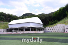 [MD포토] 야외 돔 연습장도 있어요!
