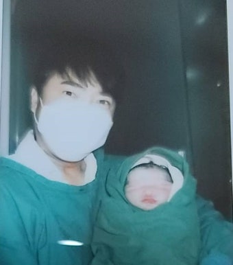 장동민, 아빠 됐다!…6세연하 비연예인 아내, 오늘 딸 출산 [공식]