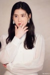 정은채, 안나 현주의 화려한 이목구비