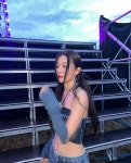 레드벨벳 슬기, 뱃살이 하나도 없네…말라야 가능한 밸리 체인