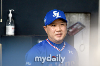 [MD포토] 박진만 감독대행 '삼성을 구할 수 있을까'