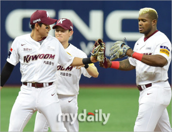 [MD포토] 키움 '롯데 2경기 다 잡고 2연승'