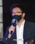 [MD포토] SSG 류선규 단장 1라운드 5순위, 이로운 지명