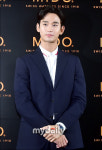 김수현, 완벽한 수트핏에 여심 올킬 심쿵~ [MD동영상]