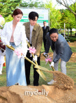 [MD포토] 김규리, 권율, 김한민 감독 '故 강수연을 추모하며'