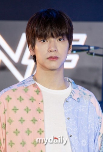 엔플라잉 김재현, 코로나19 확진 