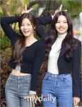 [MD포토] 첫사랑 수아·두나 '상큼 미소 루피 피스'