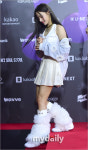 [MD포토] 유진스 민지 '계단 조심조심'