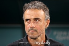 충격패 스페인 엔리케 감독, PK 연습 1,000번 하라고 했는데...