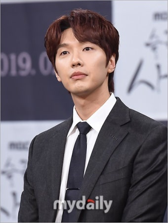 의리남 지현우, 전 매니저가 차린 신생기획사와 전속계약