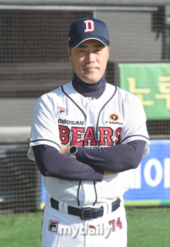[MD포토] 조성환 코치 '두산에서 다시 만나는 코치'