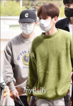 엑소 디오-백현, 공항 갈때는 편안한 패션으로 [MD포토]