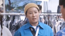 큰손 박세리, 로마 벼룩시장서 쇼핑 본능…나한테 팔아 [뭉뜬 리턴즈]