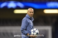 'UCL 3연패' 감독→어느새 무직 '2년' 넘어간다...PSG 제안도 거부