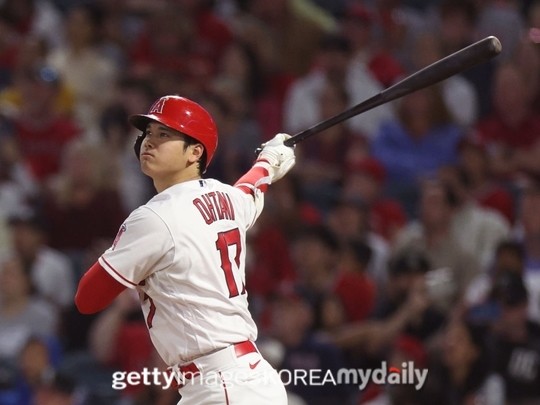 오타니 쇼헤이, MLB 통산 1000안타 돌파하며 홈런 역전포 기록