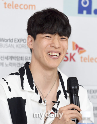 '8억원' SK 김선형 2년 연속 KBL 연봉킹, 문성곤 7억8000만원으로 2위[오피셜]